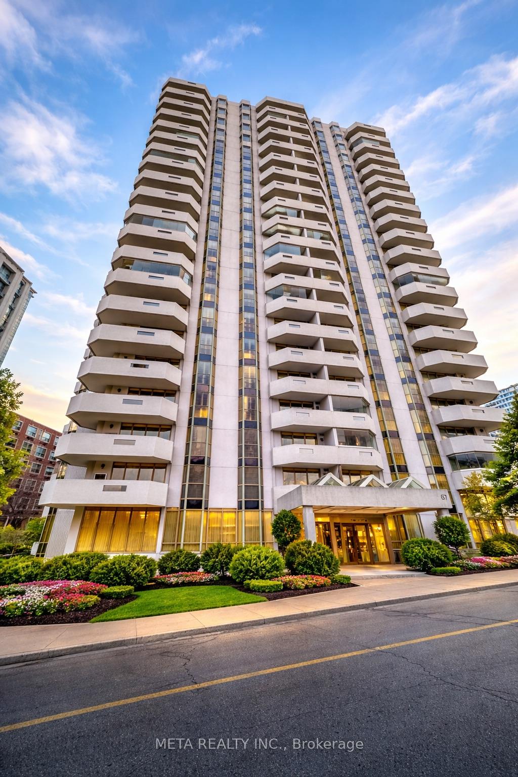 67-caroline-street-s-hamilton-ontario-x12874258