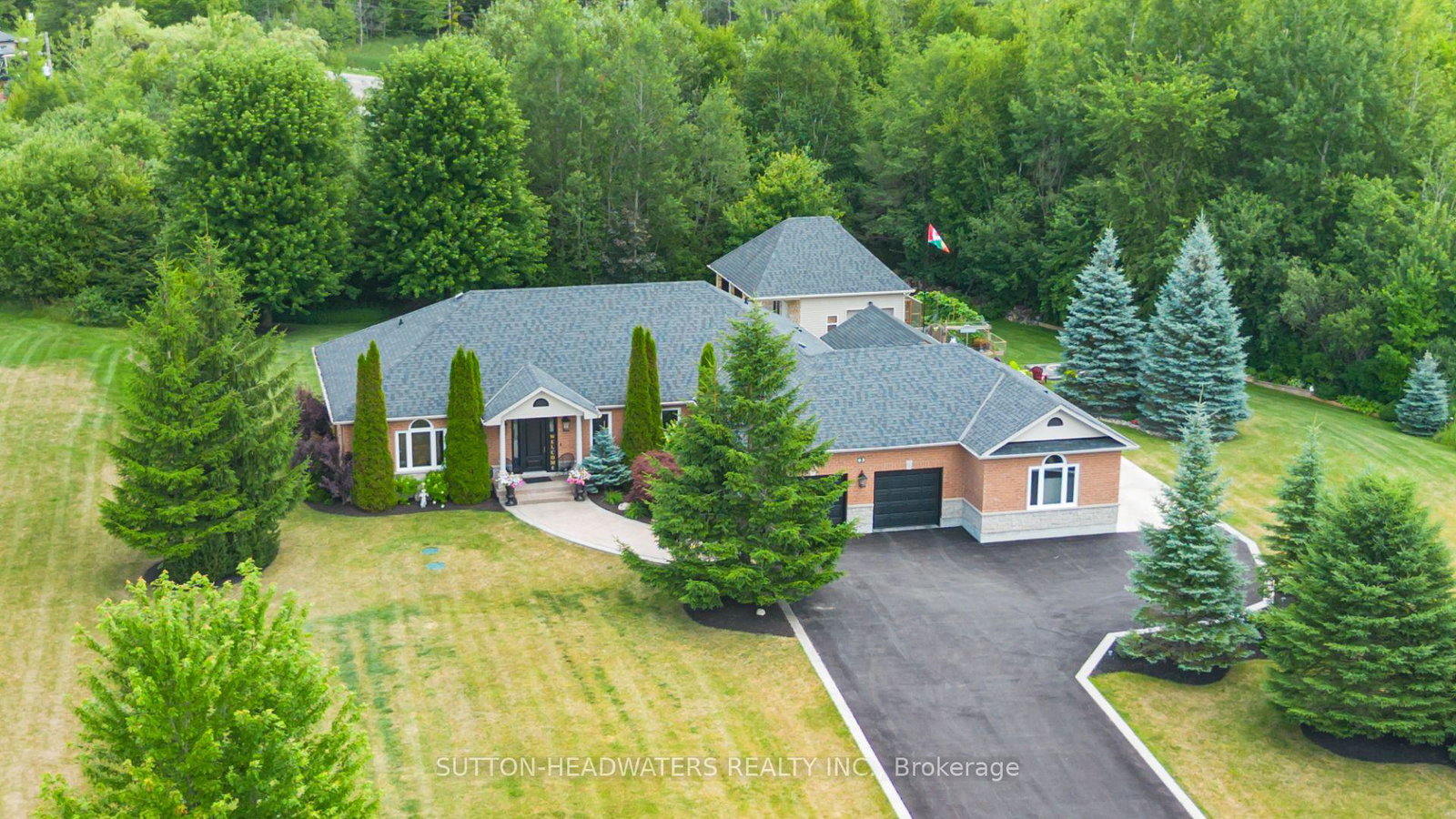 63-brookhaven-crescent-east-garafraxa-ontario-x12874592