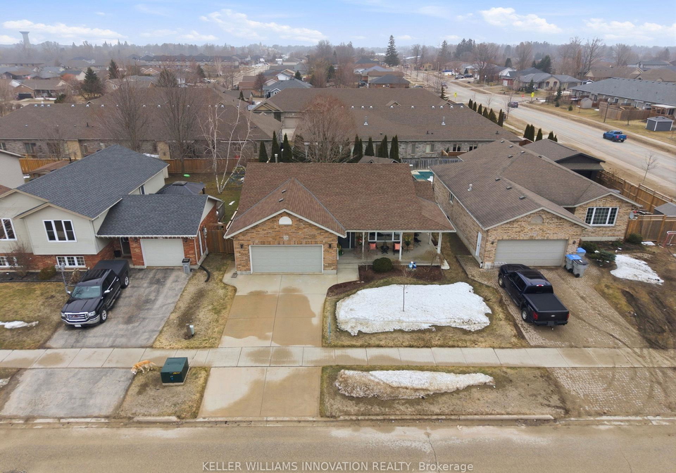 125-donegan-street-w-north-perth-ontario-x12874904