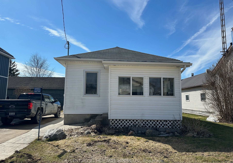 22703-thames-road-southwest-middlesex-ontario-x12874964
