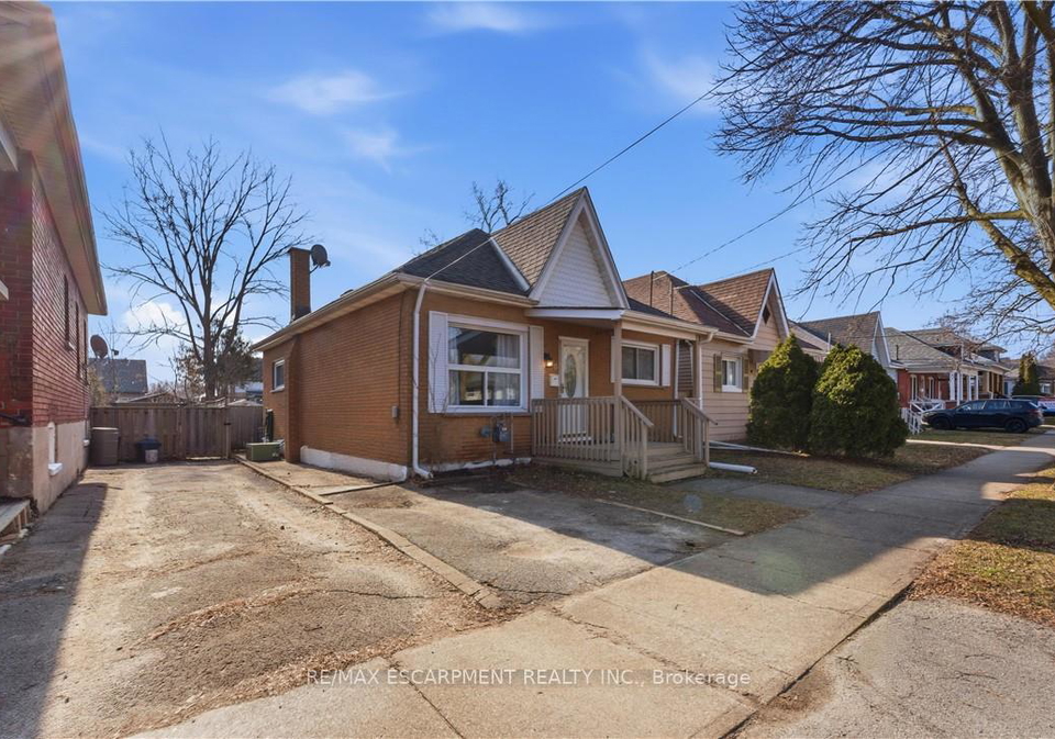 80-walnut-street-brantford-ontario-x12874986