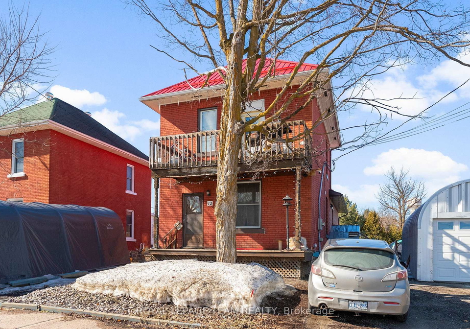 12-meadow-street-whitewater-region-ontario-x12875104