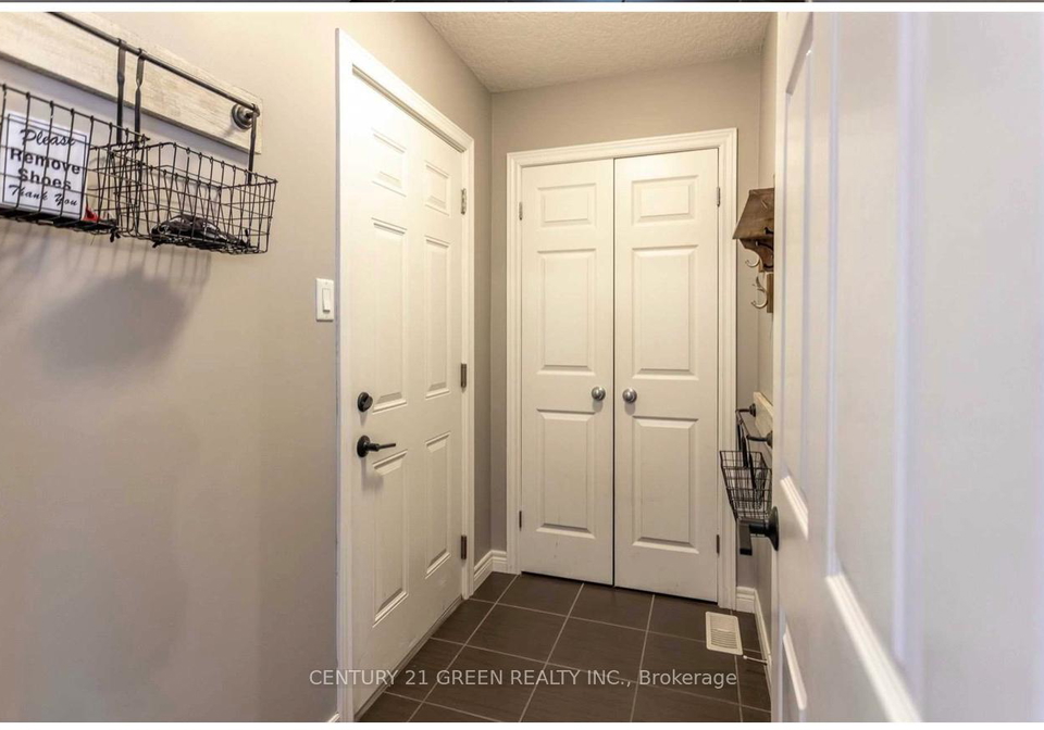 93-oakes-crescent-guelph-ontario-x12875234