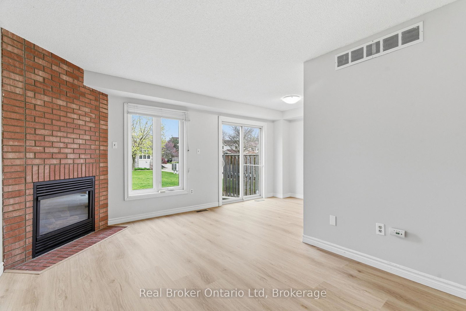 302-college-avenue-w-guelph-ontario-x12875410
