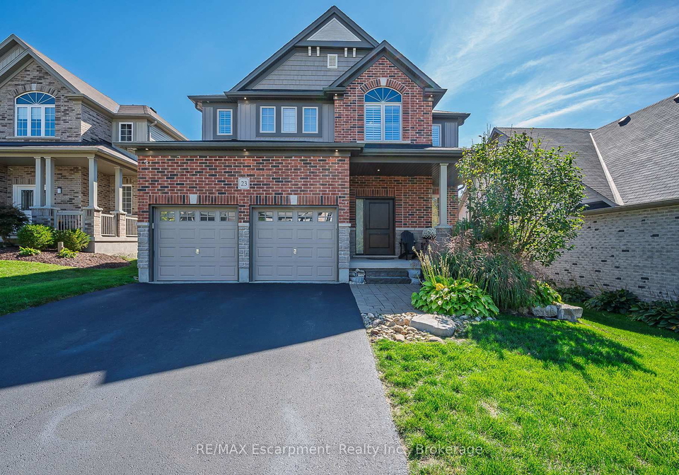 23-howard-marshall-street-north-dumfries-ontario-x12875790