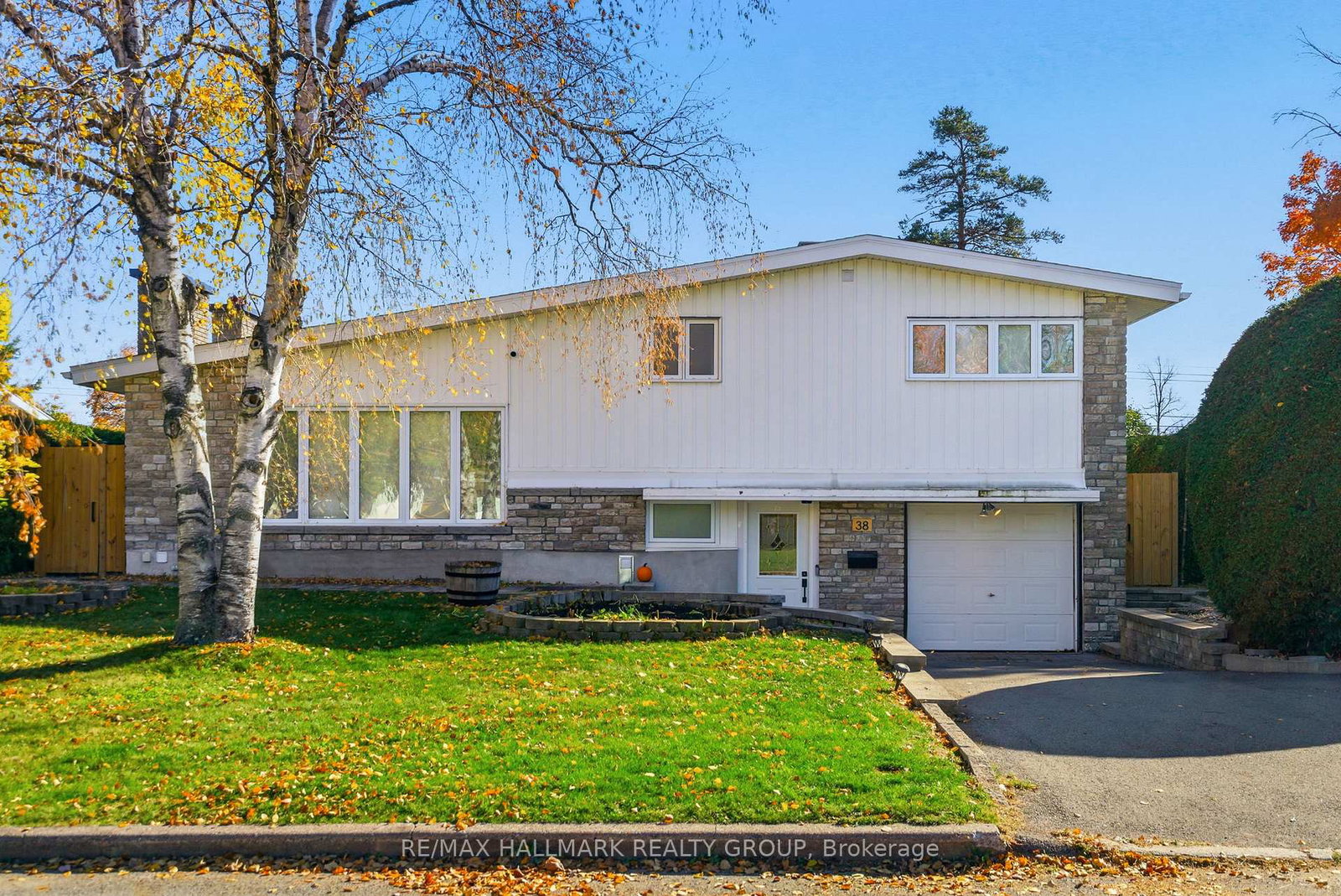 38-harlowe-crescent-ottawa-ontario-x12875856