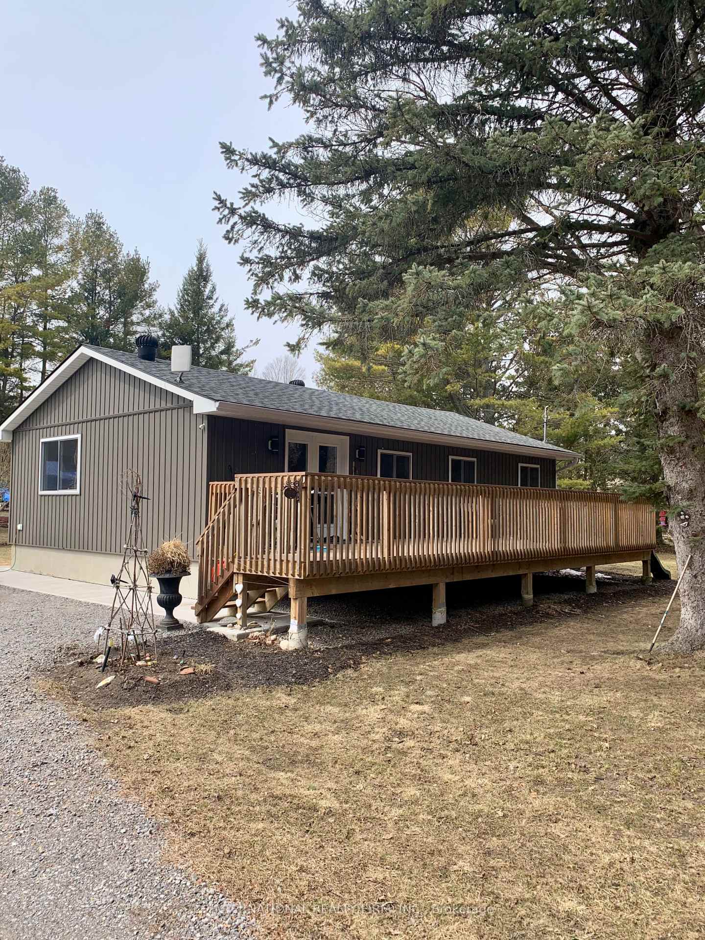 5292-harris-boatworks-road-hamilton-township-ontario-x12876256