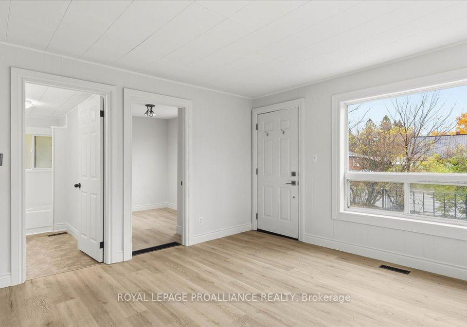 260-sidney-street-quinte-west-ontario-x12876270