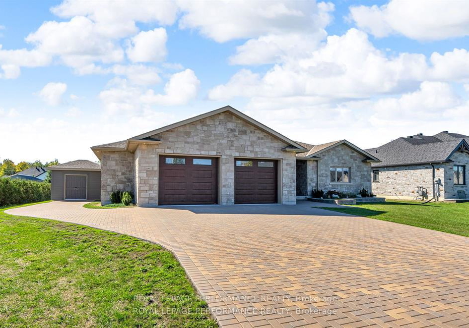 55-dale-street-south-stormont-ontario-x12876294