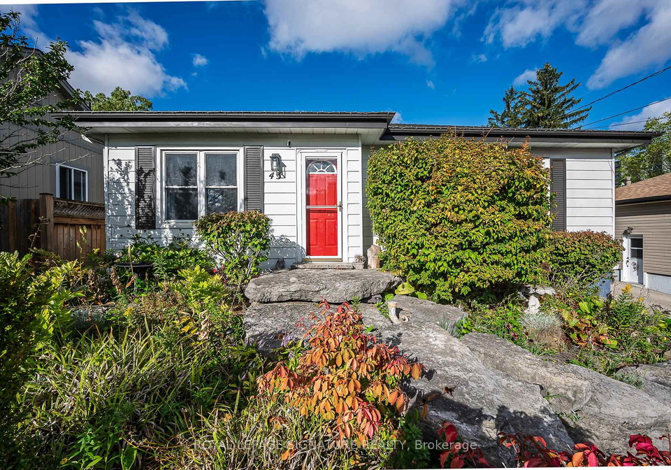 43-lake-avenue-n-hamilton-ontario-x12876464