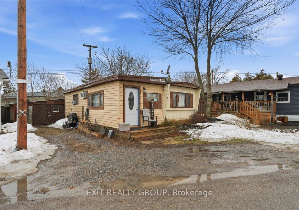 63-whites-road-quinte-west-ontario-x12876482