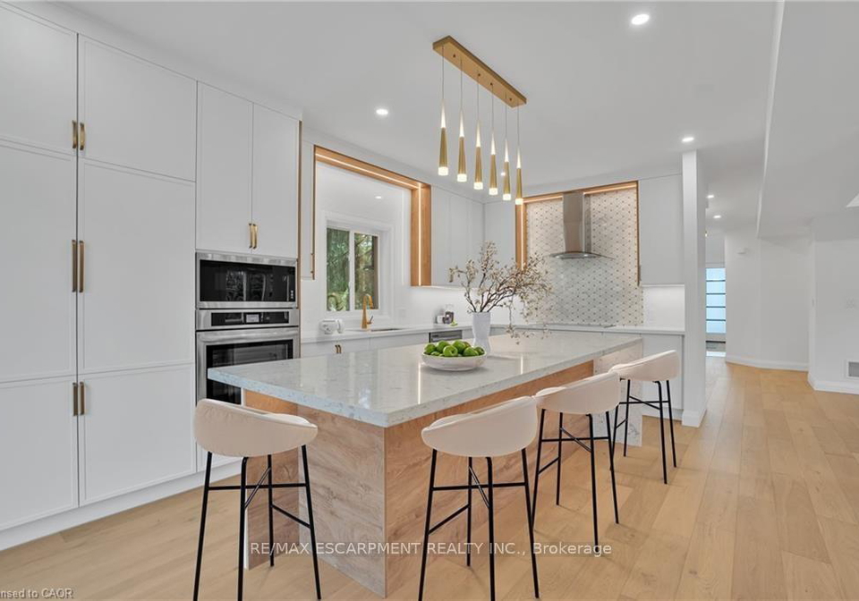 382a-southcote-road-hamilton-ontario-x12876678