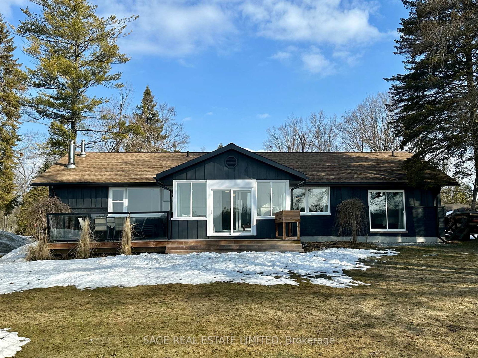 196-minns-avenue-kawartha-lakes-ontario-x12876854