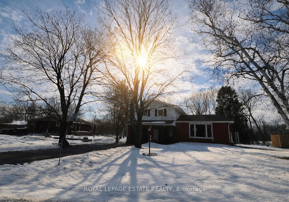 102-greenfield-park-belleville-ontario-x12876944