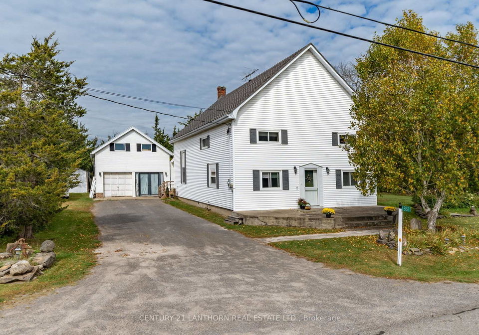 1868-county-road-14-prince-edward-county-ontario-x12877056