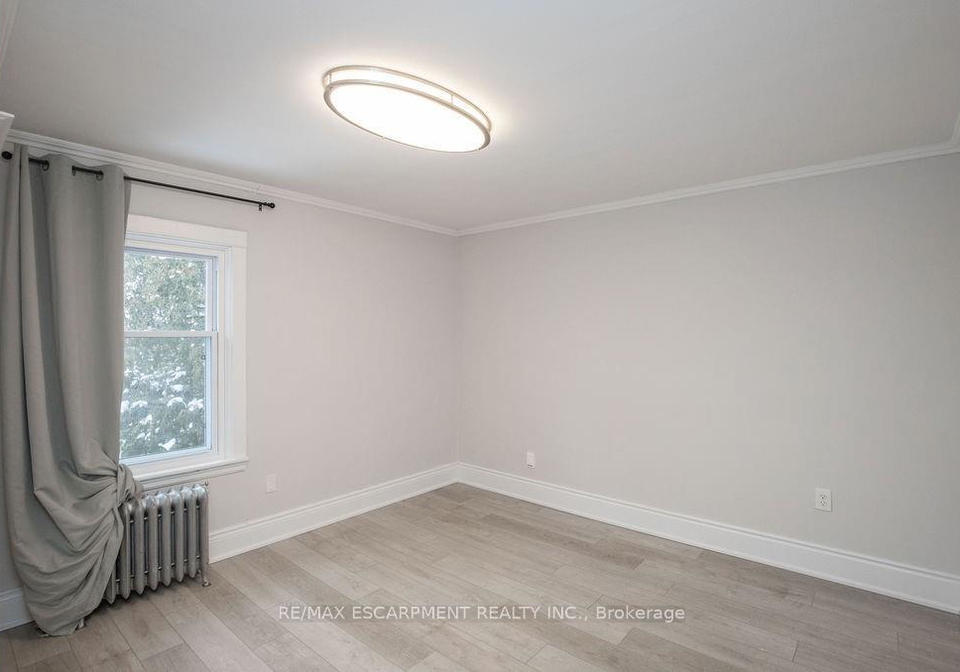 2prospect-street-s-hamilton-ontario-x12877092