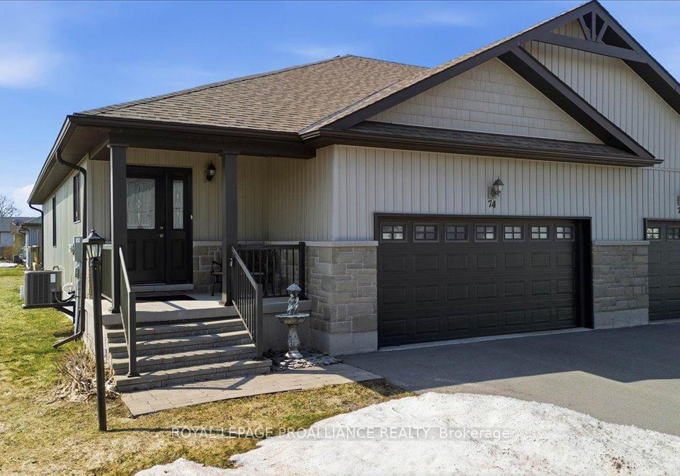 74-conger-drive-prince-edward-county-ontario-x12877380