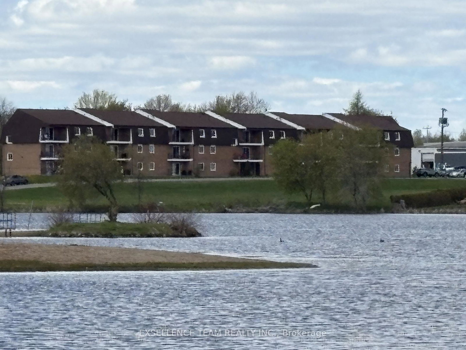 220-kenyon-street-north-glengarry-ontario-x12877406