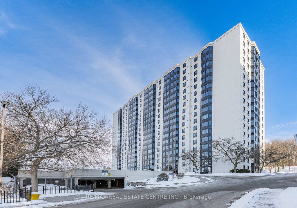 35-green-valley-drive-kitchener-ontario-x12877486