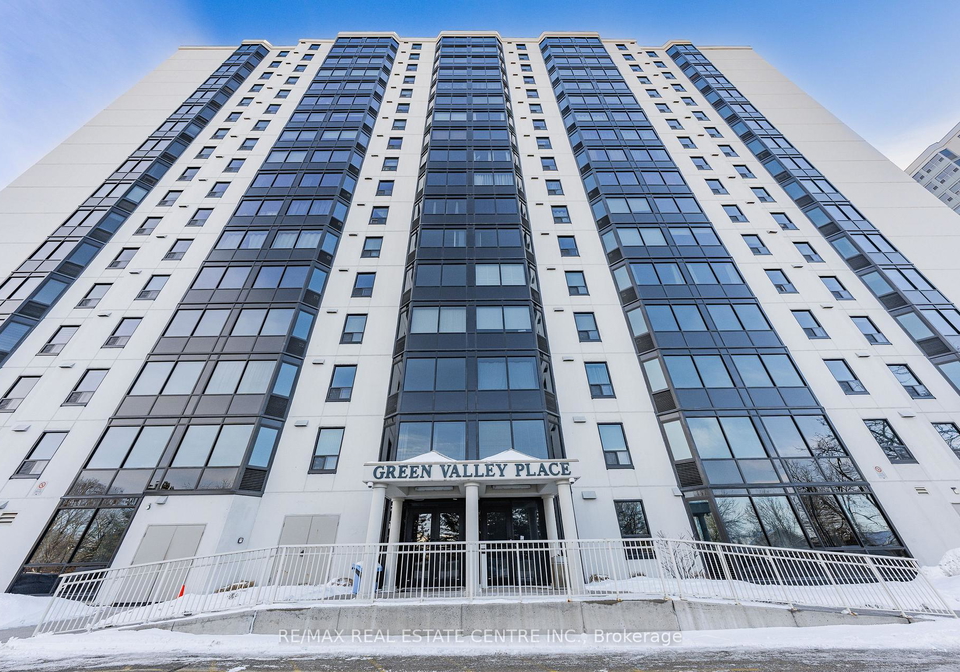 35-green-valley-drive-kitchener-ontario-x12877486