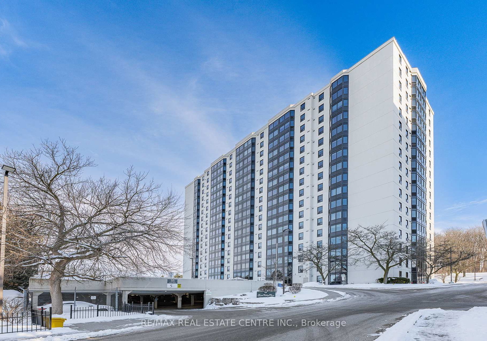 35-green-valley-drive-kitchener-ontario-x12877490