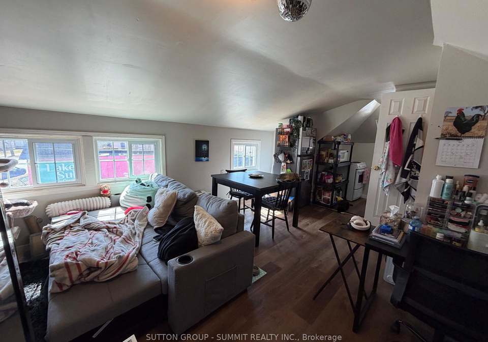 155-12-lake-street-st-catharines-ontario-x12877552