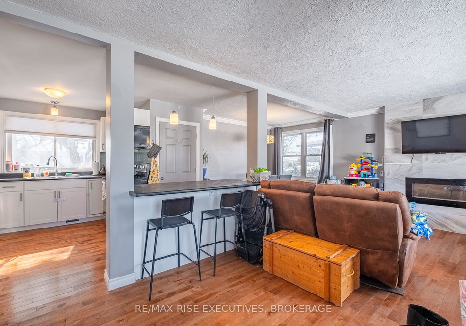 20-elizabeth-avenue-kingston-ontario-x12877842