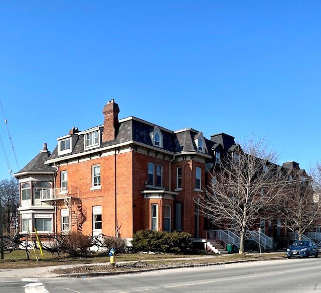 130-king-street-e-kingston-ontario-x12877846