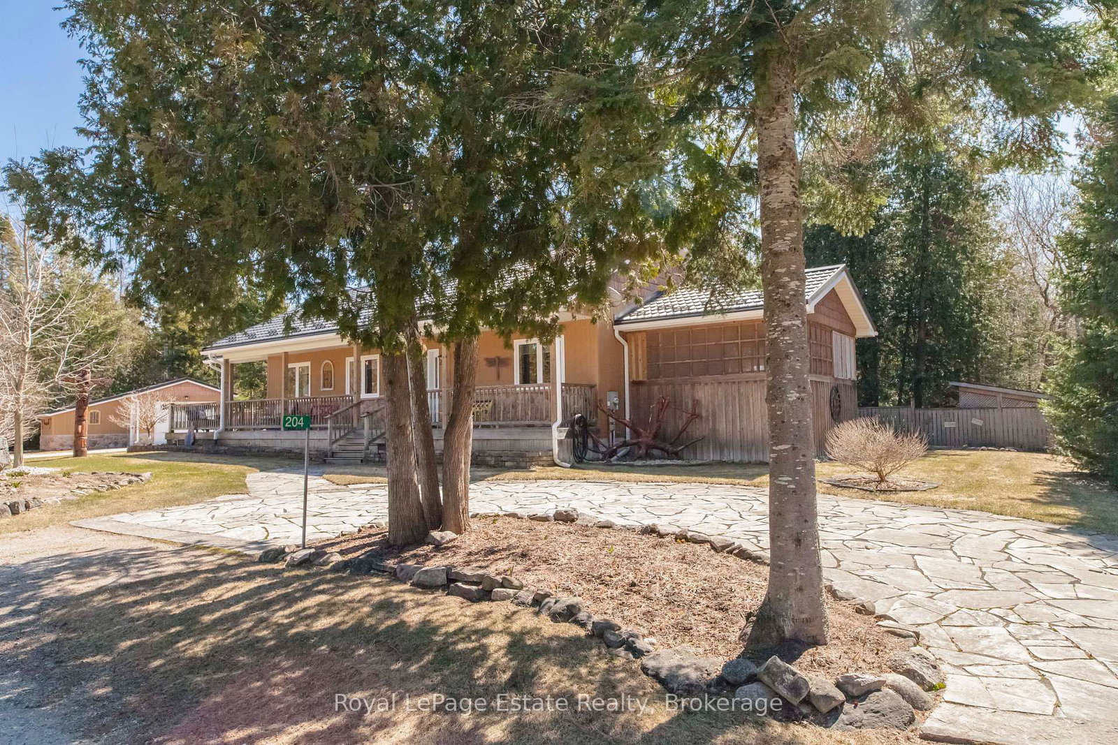 204-seventh-street-n-south-bruce-peninsula-ontario-x12877866