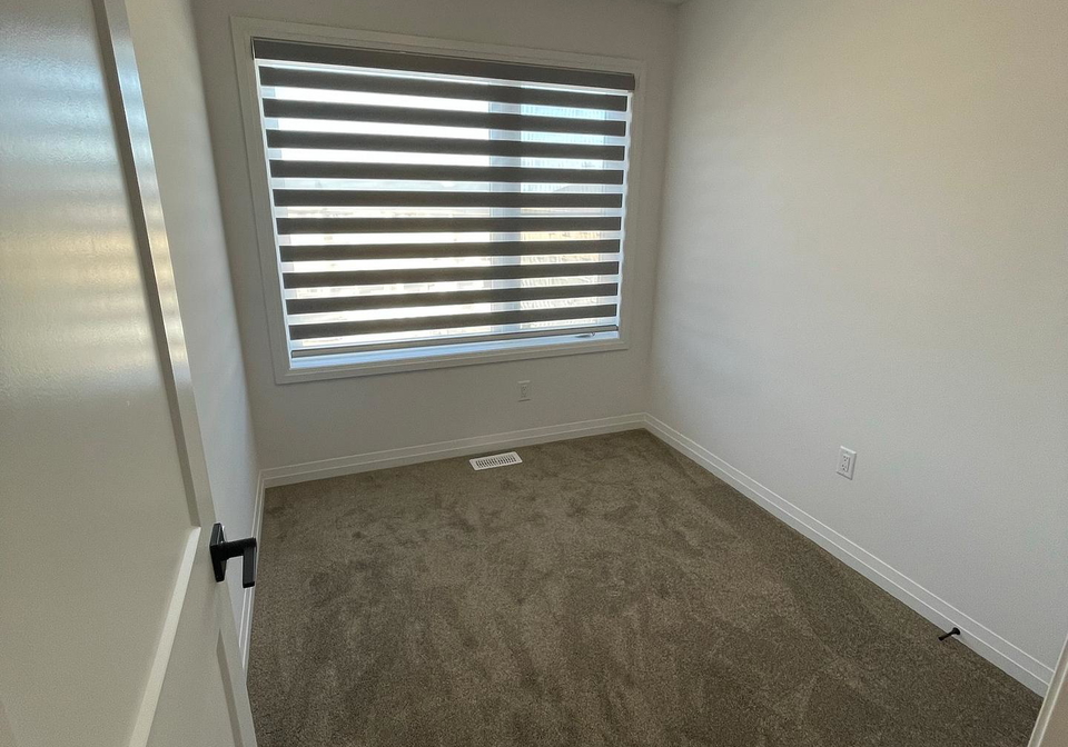61-soho-street-hamilton-ontario-x12878036