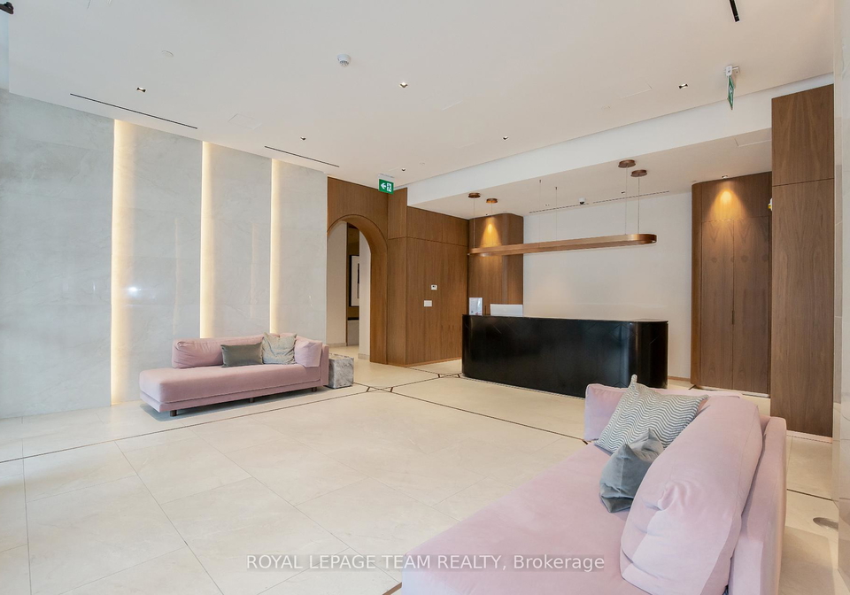 560-rideau-street-ottawa-ontario-x12878154