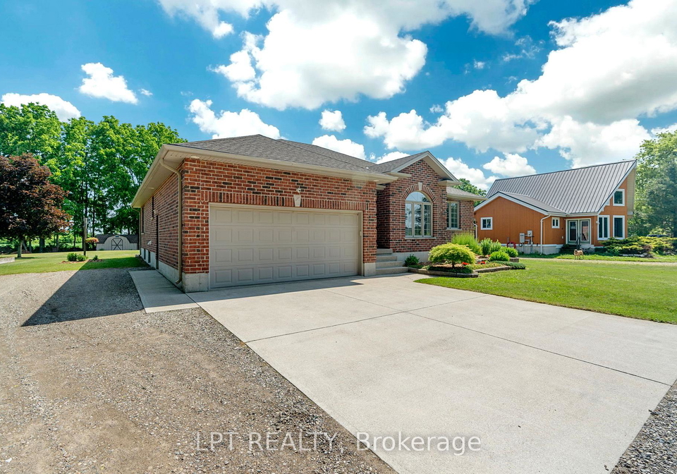18-durham-street-newbury-ontario-x12878316