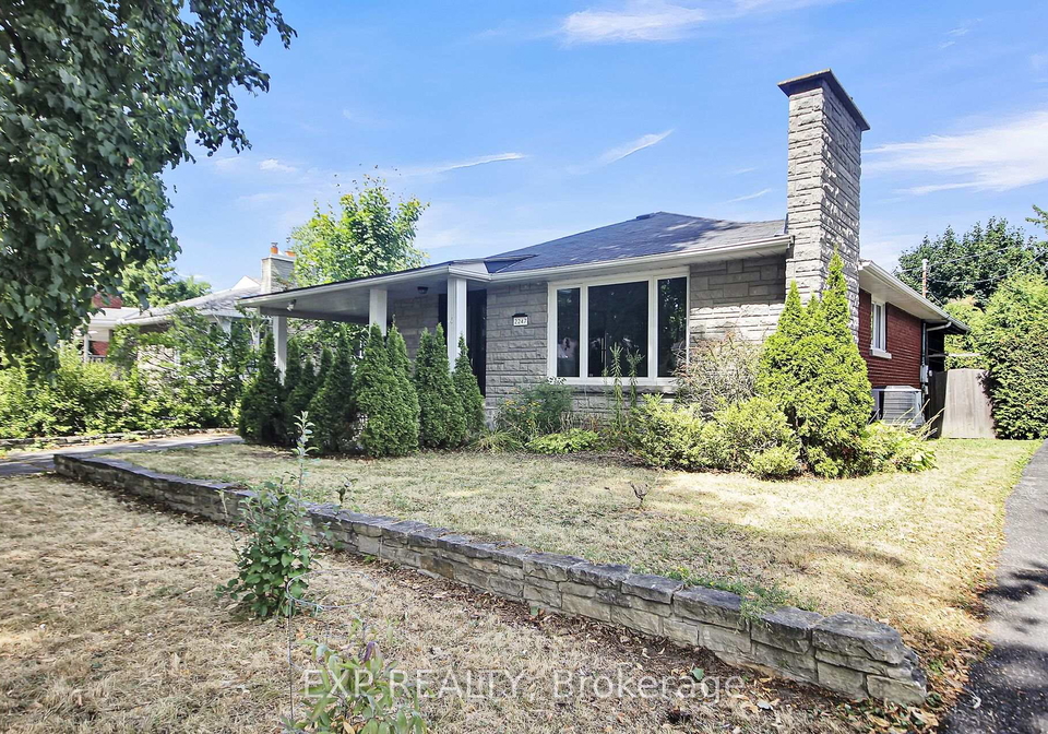 2247-miramichi-street-ottawa-ontario-x12878482