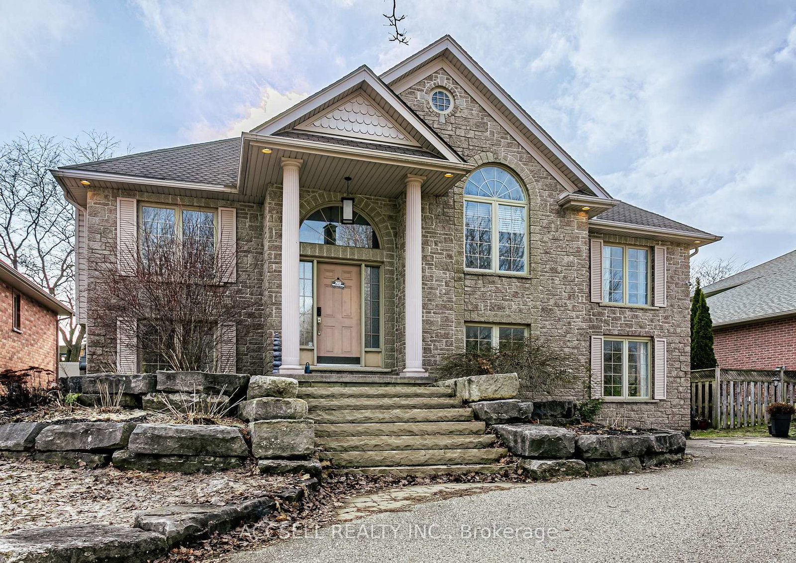 439-broadway-street-tillsonburg-ontario-x12878552