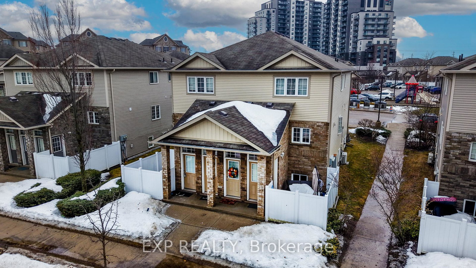 246-westmeadow-drive-kitchener-ontario-x12878586