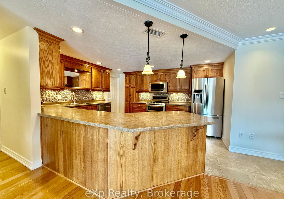 125-william-street-brockton-ontario-x12878616