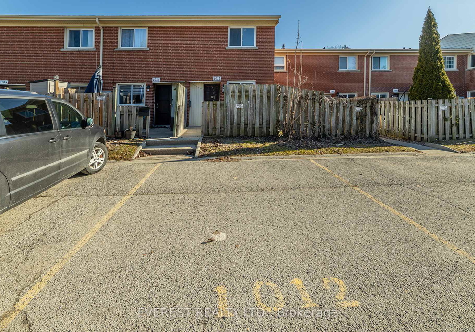 10kipps-lane-london-east-ontario-x12878656