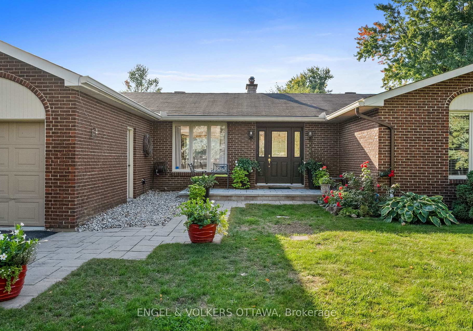 1304-fairway-drive-ottawa-ontario-x12878802