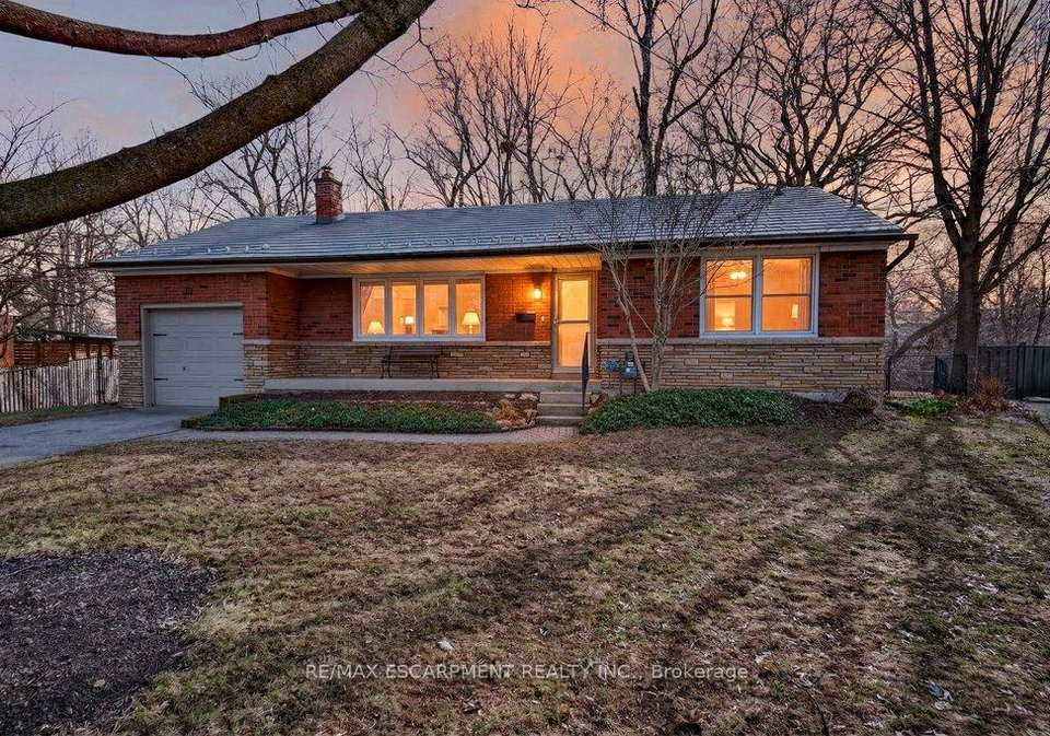 31-dunning-court-hamilton-ontario-x12878916