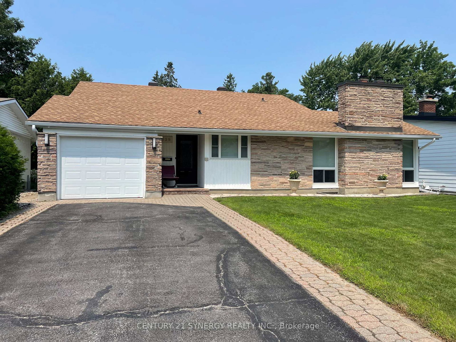 639-glenhurst-crescent-ottawa-ontario-x12878974