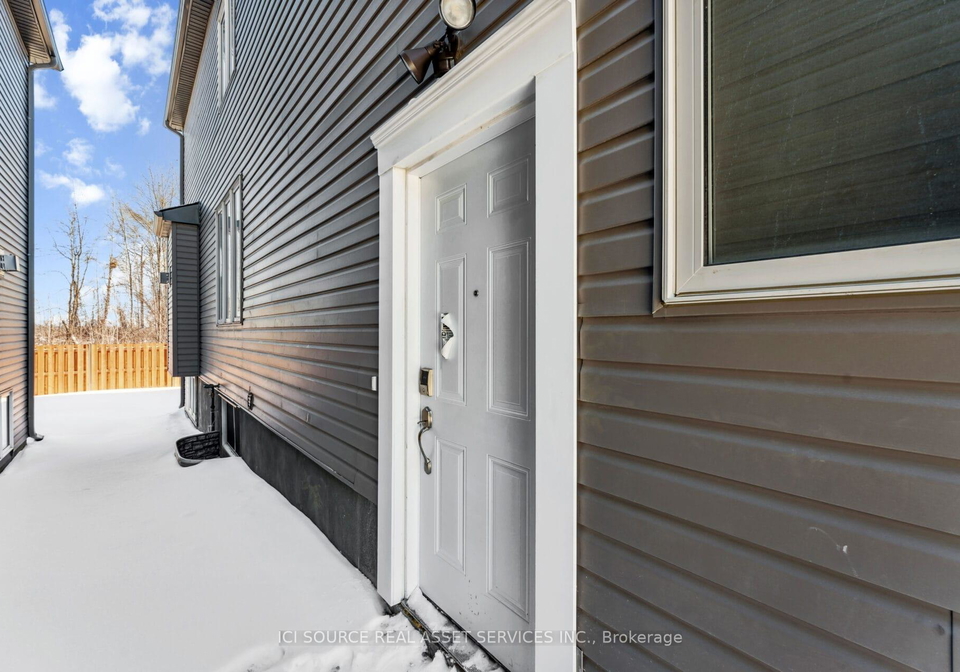 168-gosling-crescent-kanata-ontario-x12879138