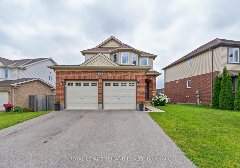 3268-emilycarr-lane-london-south-ontario-x12879230
