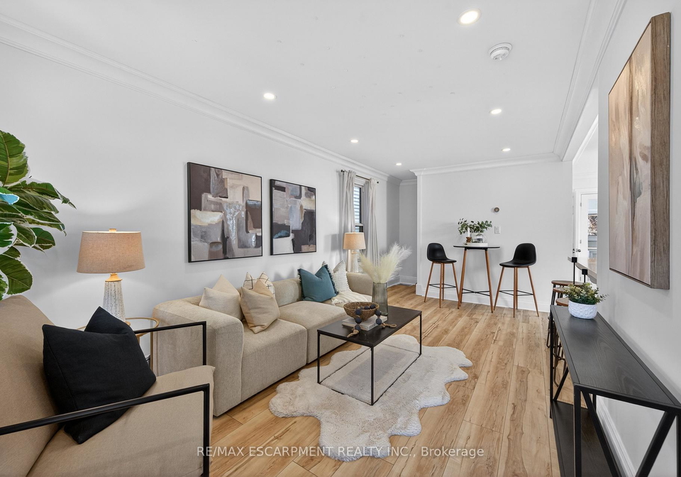 8-east-23rd-street-hamilton-ontario-x12879232