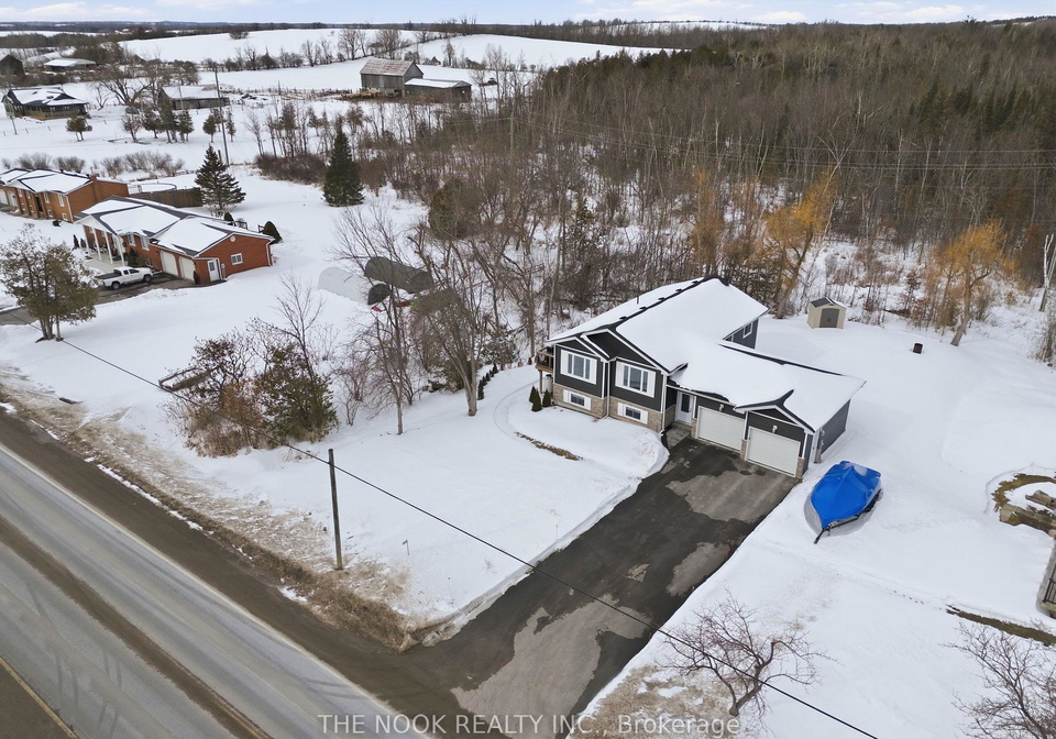 1040-yankee-line-selwyn-ontario-x12879236
