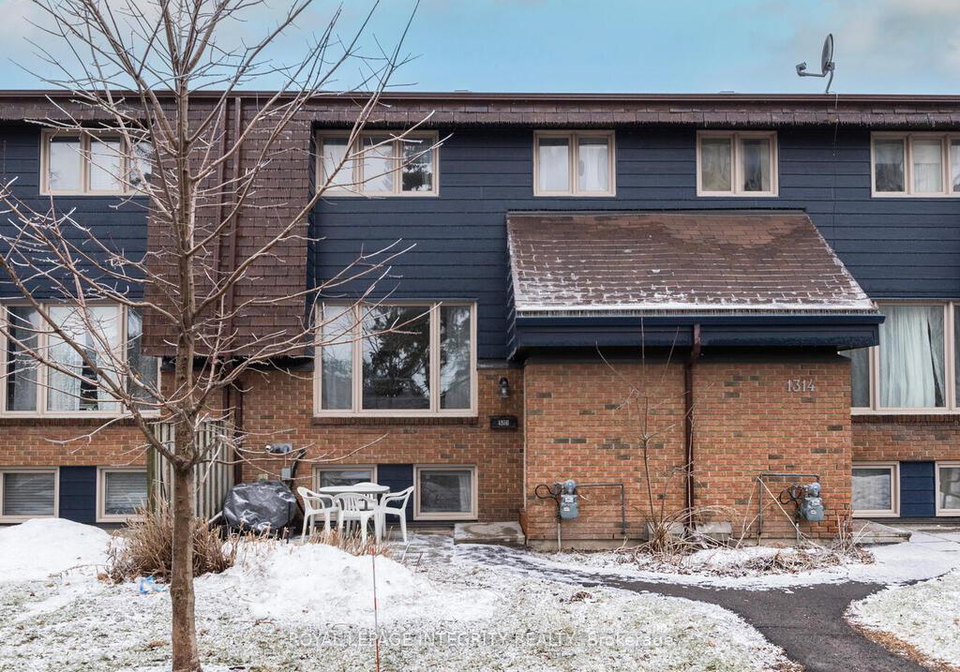 1316-greenbank-road-ottawa-ontario-x12879298