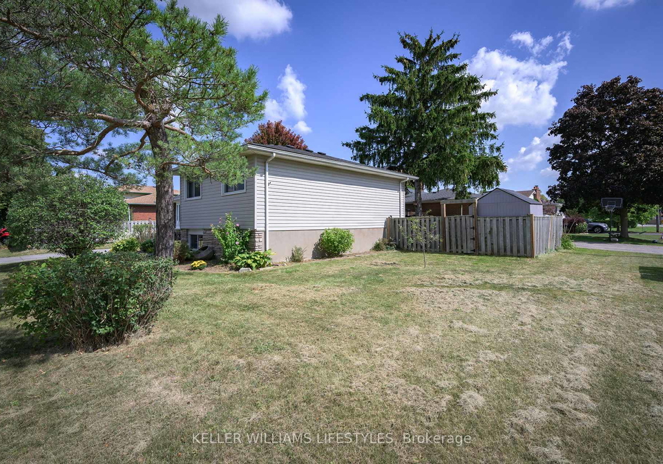 12-stirling-crescent-st-thomas-ontario-x12879330