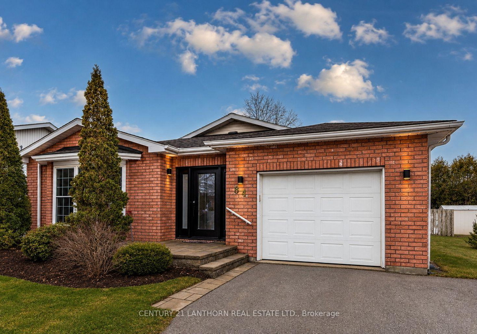 84-westwind-crescent-prince-edward-county-ontario-x12879344