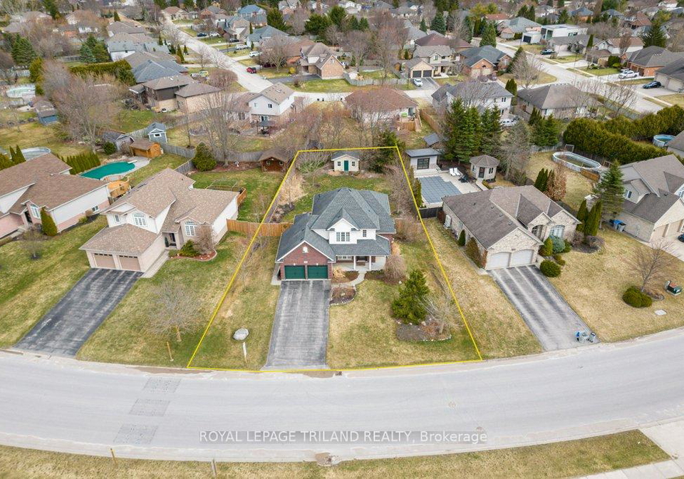 104-stephen-moore-drive-middlesex-centre-ontario-x12879352