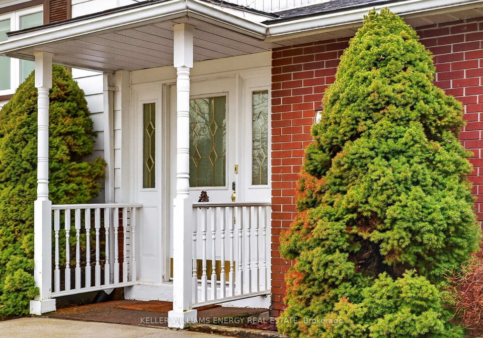 4-mary-avenue-prince-edward-county-ontario-x12879582