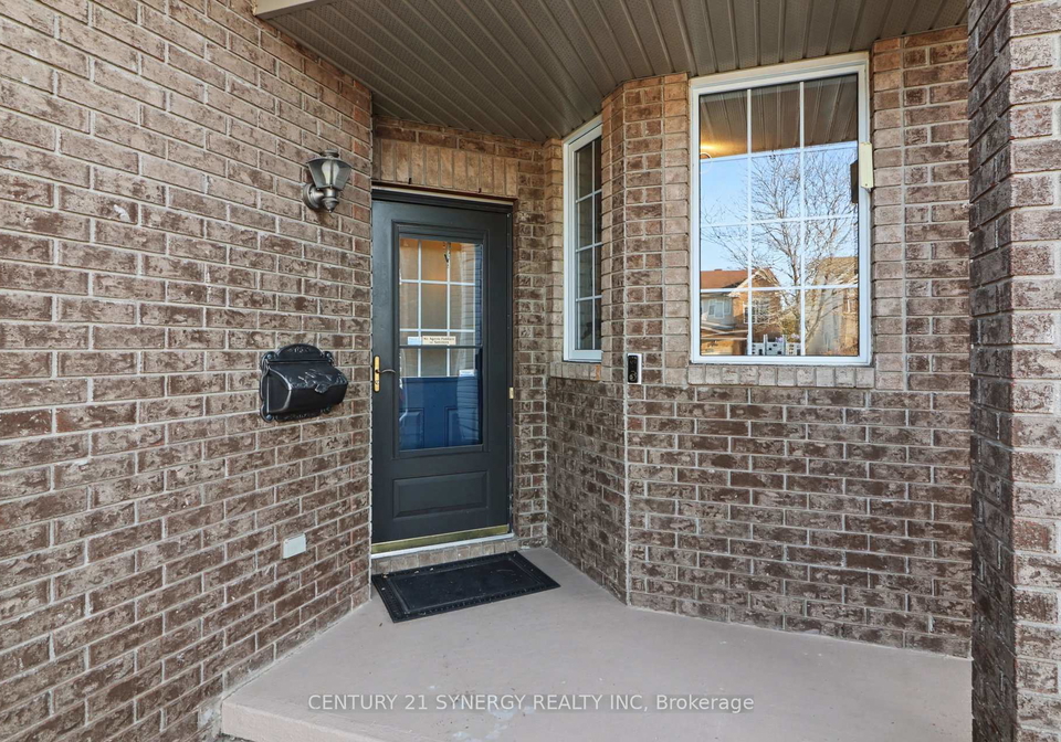 129-ludlowe-street-ottawa-ontario-x12879904